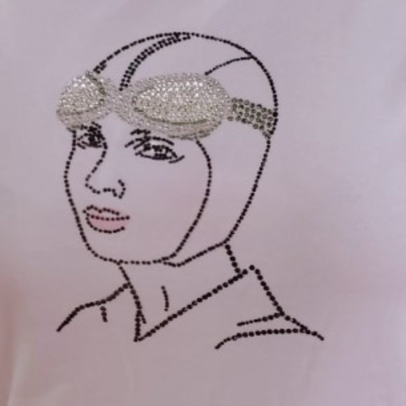 Amelia Earhart T-Shirt - Picture 3 of 6